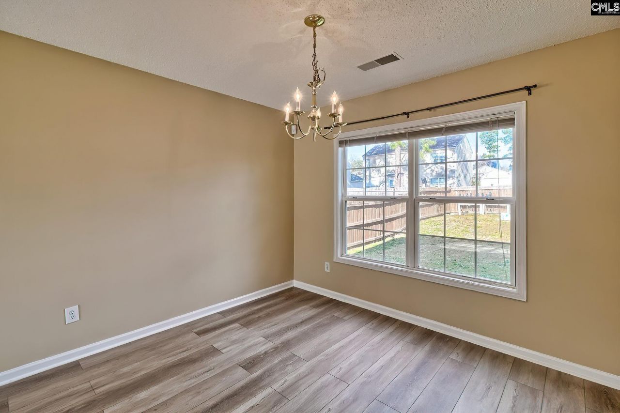 25 Willow Hurst Court Photo 14