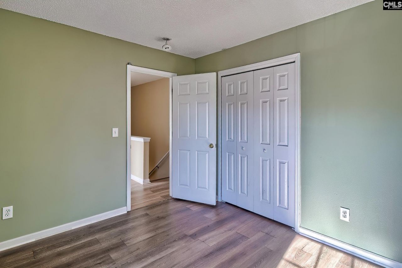 25 Willow Hurst Court Photo 33