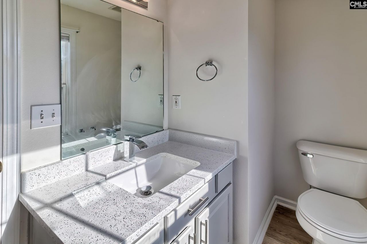 25 Willow Hurst Court Photo 35