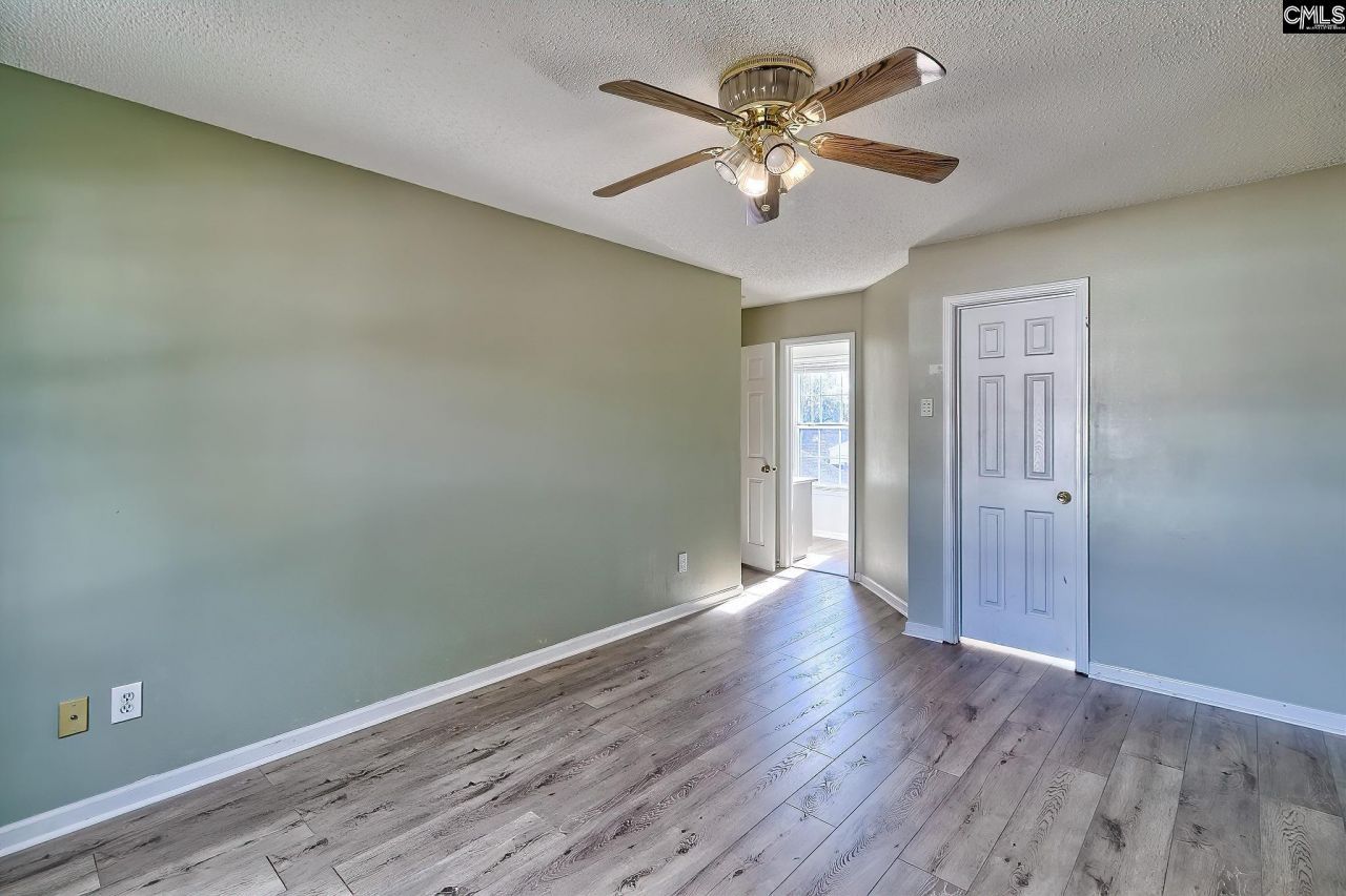 25 Willow Hurst Court Photo 38