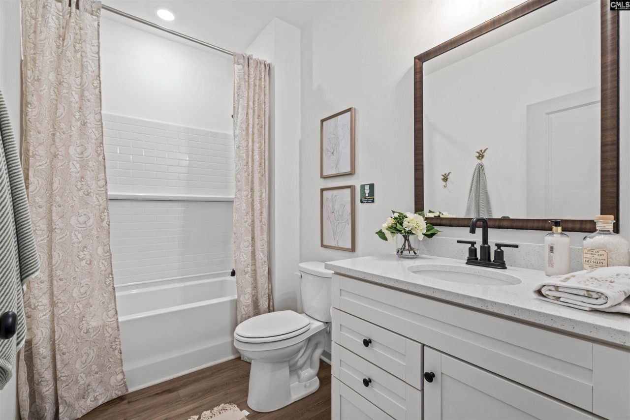 203 Ruby Prince Way Photo 16