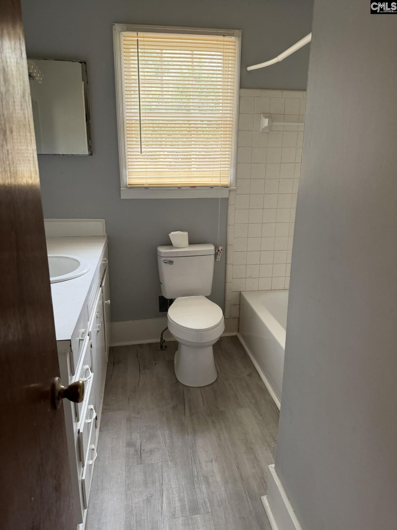 5619 Middleton Court  Photo 22