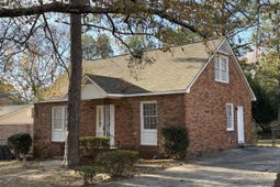 5619 Middleton Court  photo 4