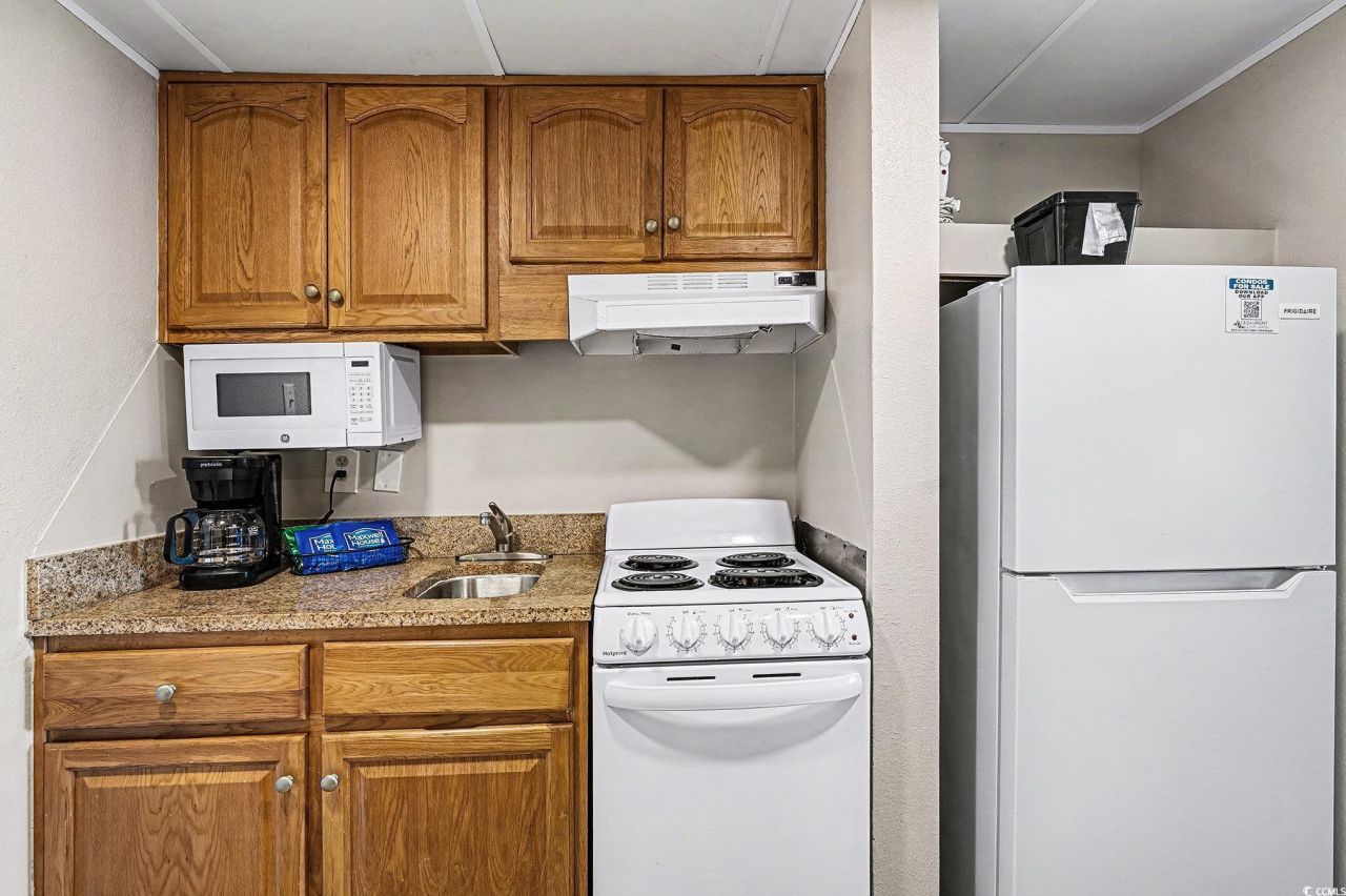 7100 N Ocean Blvd. Photo 11