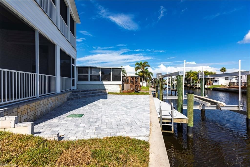 11310 Bougainvillea Ln, Fort Myers Beach, FL 33931 Photo