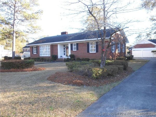 601 W 26th Street, Lumberton, NC 28358