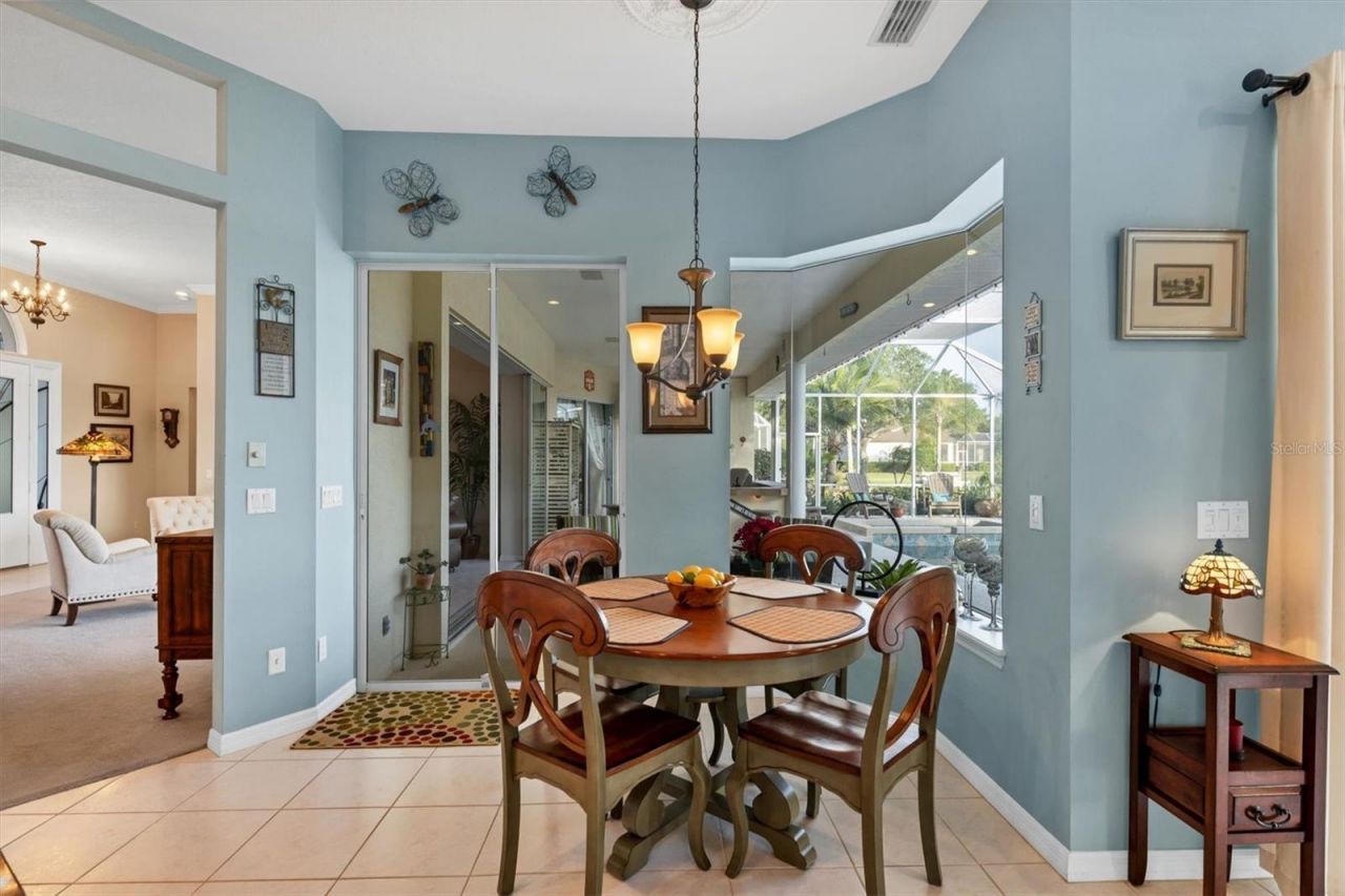 9910 Laurel Valley Avenue Circle, Bradenton, FL 34202 Photo