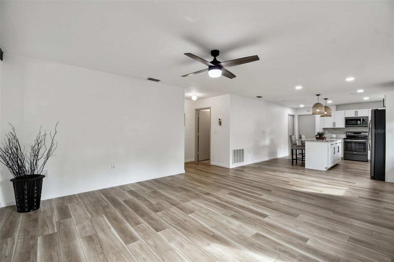 3500 El Conquistador Parkway, Unit 301, Bradenton, FL 34210 Photo