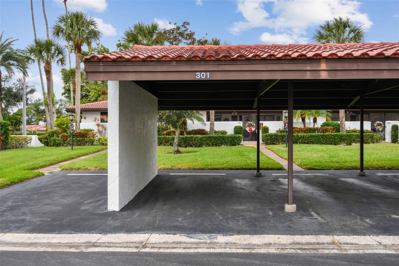 3500 El Conquistador Parkway, Unit 301, Bradenton, FL 34210 Photo