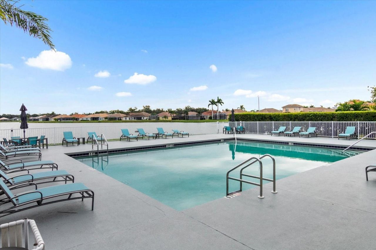 7020 74th Street Circle E, Bradenton, FL 34203 Photo