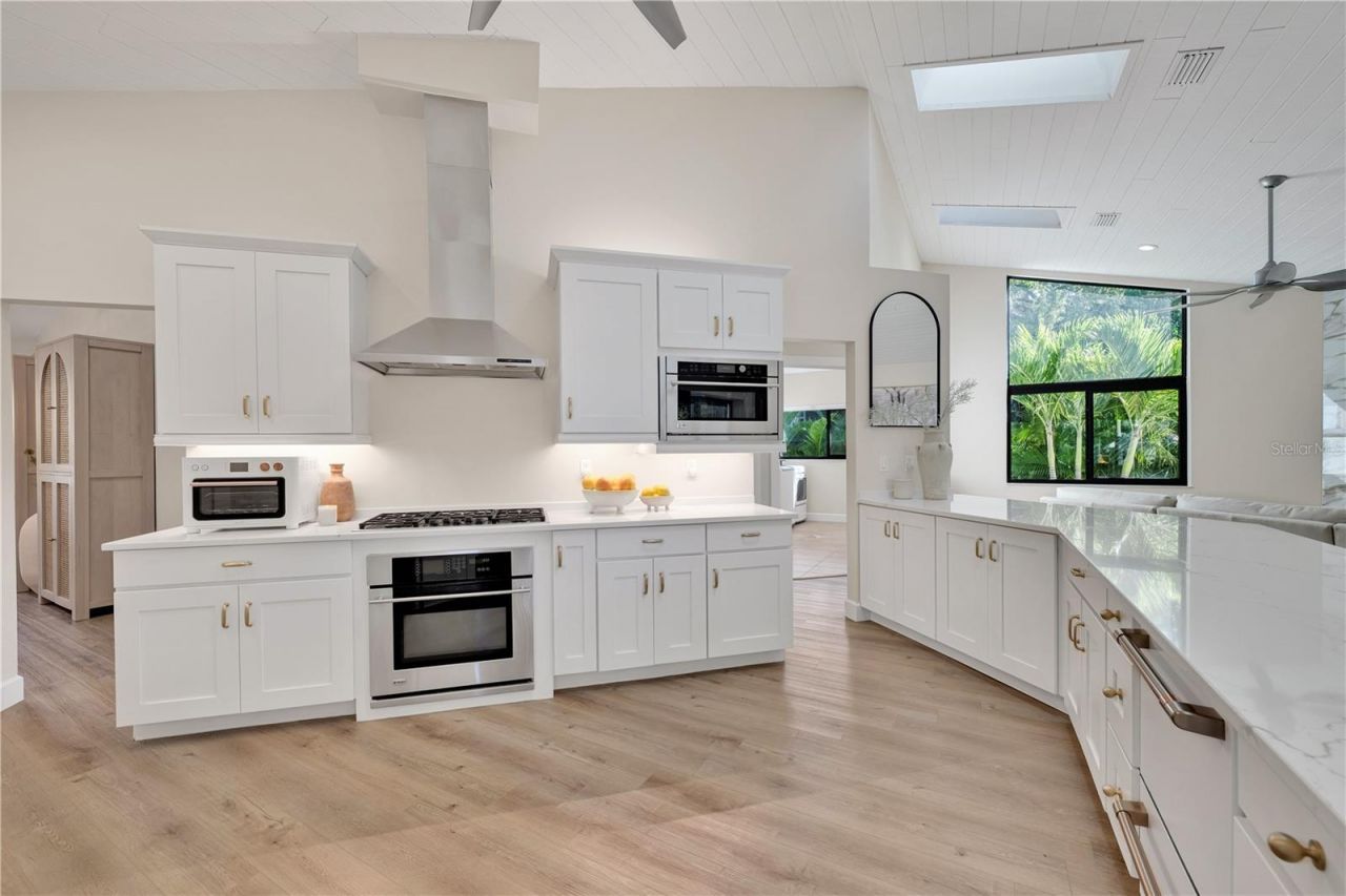 5361 Siesta Ct, Sarasota, FL 34242 Photo