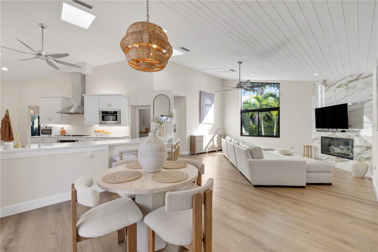 5361 Siesta Ct, Sarasota, FL 34242 Photo