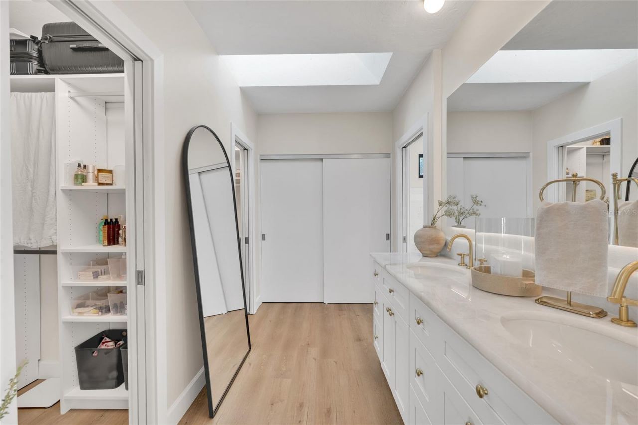 5361 Siesta Ct, Sarasota, FL 34242 Photo