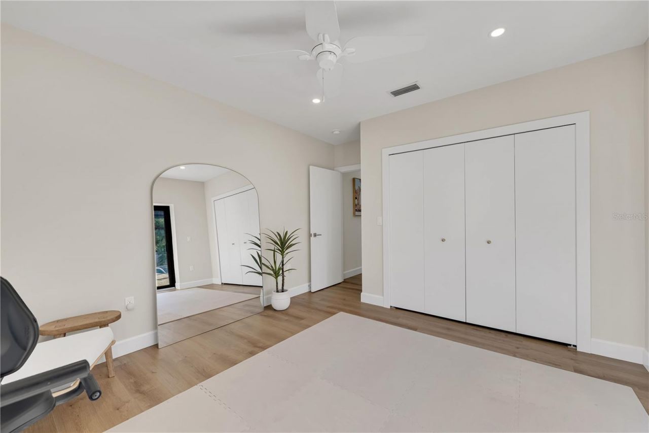 5361 Siesta Ct, Sarasota, FL 34242 Photo