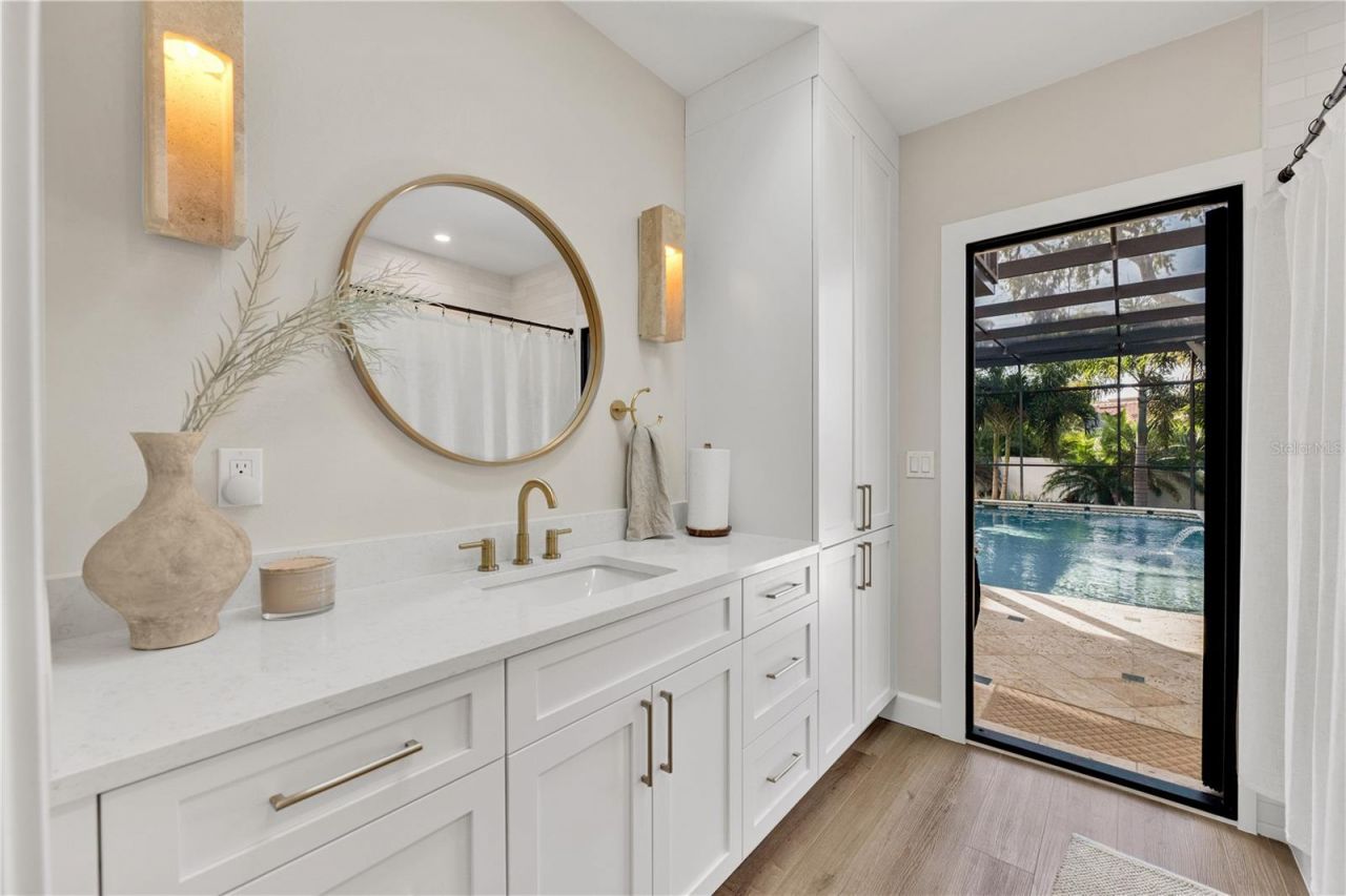 5361 Siesta Ct, Sarasota, FL 34242 Photo