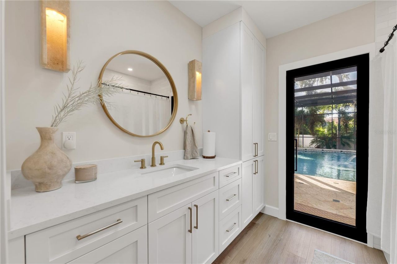 5361 Siesta Ct, Sarasota, FL 34242 Photo