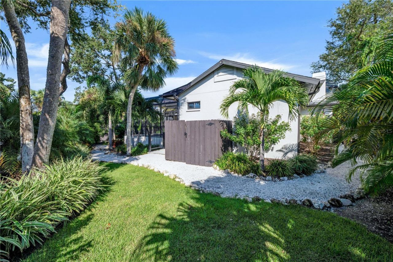 5361 Siesta Ct, Sarasota, FL 34242 Photo