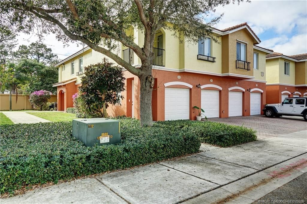 49 SE Sedona Circle, Unit 101, Stuart, FL 34994 Photo