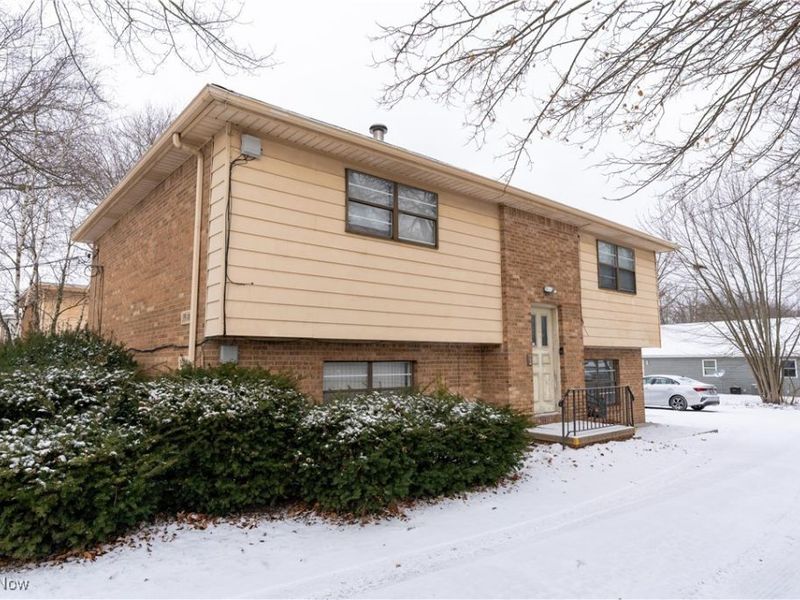 3928/3930 Frederick Street, Youngstown, OH 44515 Photo 2