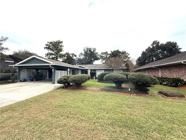 717 FAIRFIELD Avenue, Gretna, LA 70056