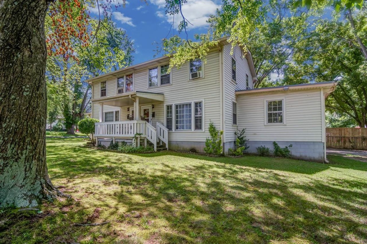 1401 8th St, Old Hickory, TN 37138 Main Photo