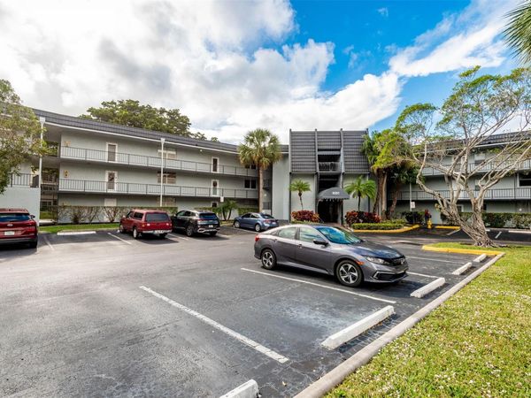 9351 Lime Bay Blvd, Unit 207, Tamarac, FL 33321