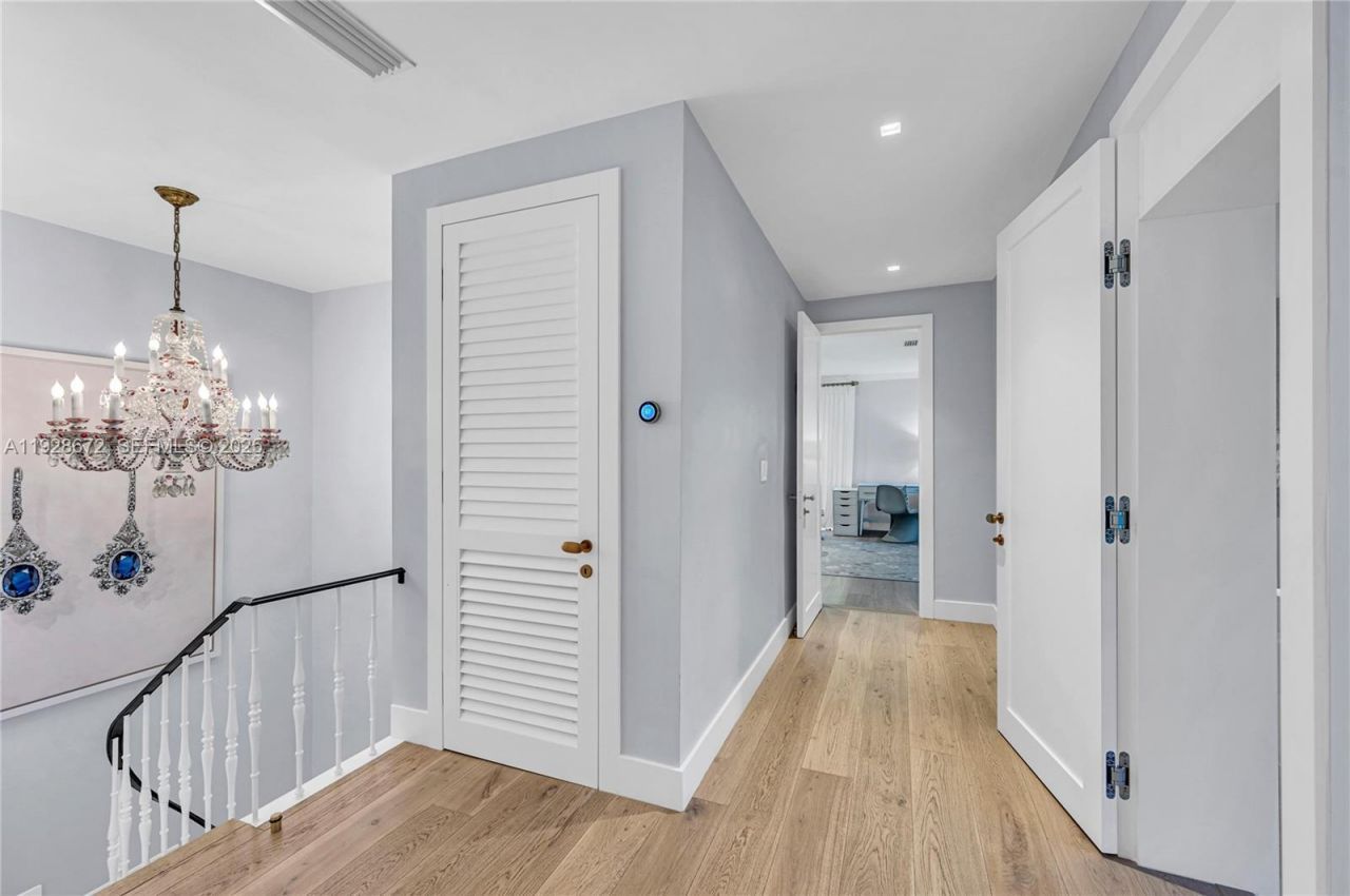 607 Melaleuca Ln, Miami, FL 33137 Photo