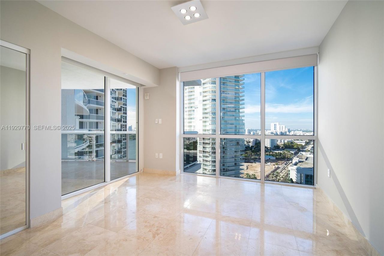 400 Alton Rd, Unit 2309, Miami Beach, FL 33139 Photo