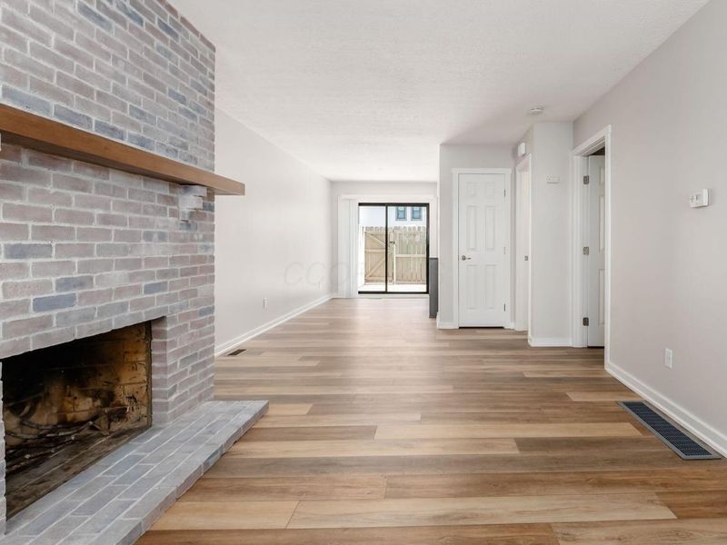 410 Edinburgh Road, Unit 410, Dublin, OH 43017 Photo 4