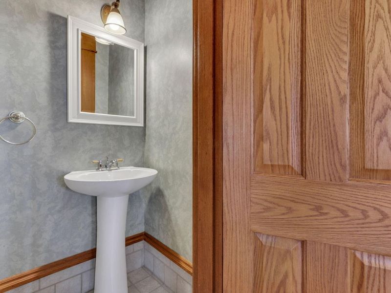 820 N Broad Street, Lancaster, OH 43130 Photo 21