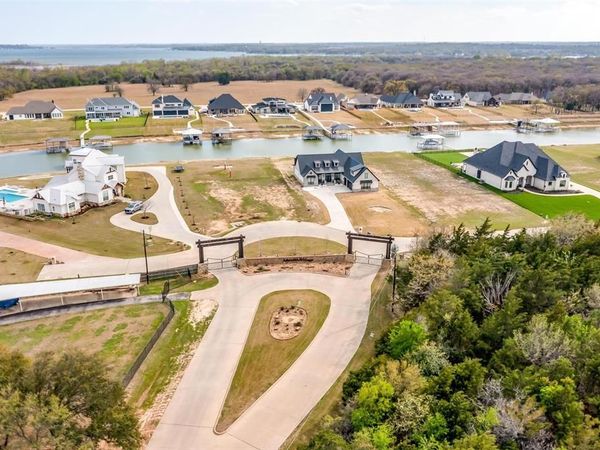 1544 Laguna Bay, Pelican Bay, TX 76020