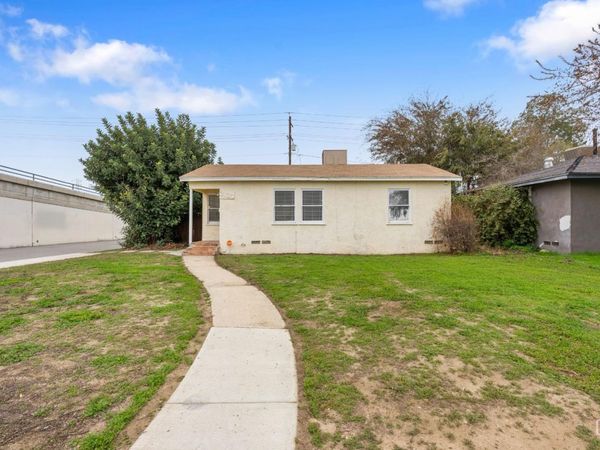 3130 16th Street, Bakersfield, CA 93301