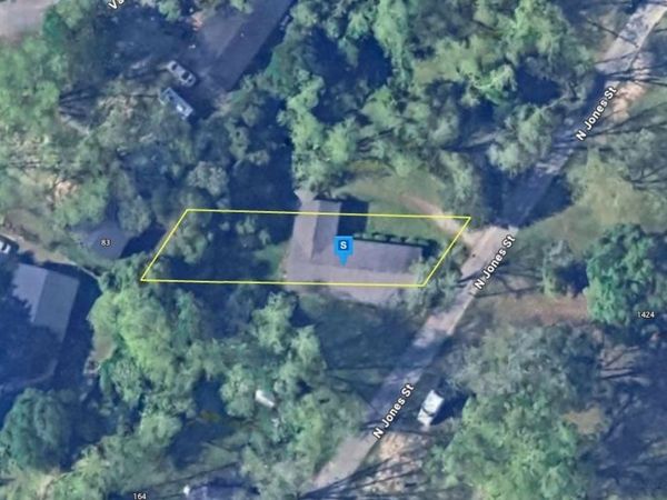 138 N Jones Street, Fort Valley, GA 31030