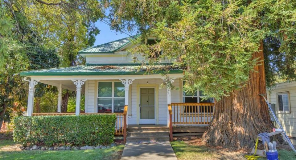 25 S Sacramento St, Ione, CA 95640 Photo