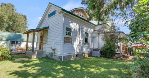 25 S Sacramento St, Ione, CA 95640 Photo