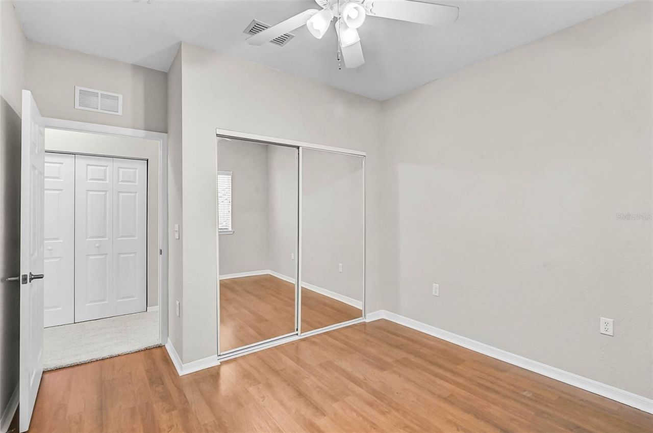 3958 Mediterranea Circle, Unit 411, Sarasota, FL 34233 Photo