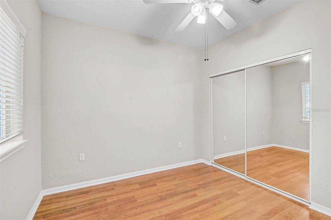 3958 Mediterranea Circle, Unit 411, Sarasota, FL 34233 Photo