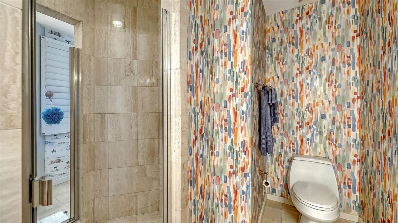 4561 Gulf Of Mexico Drive, Unit 202, Longboat Key, FL 34228 Photo