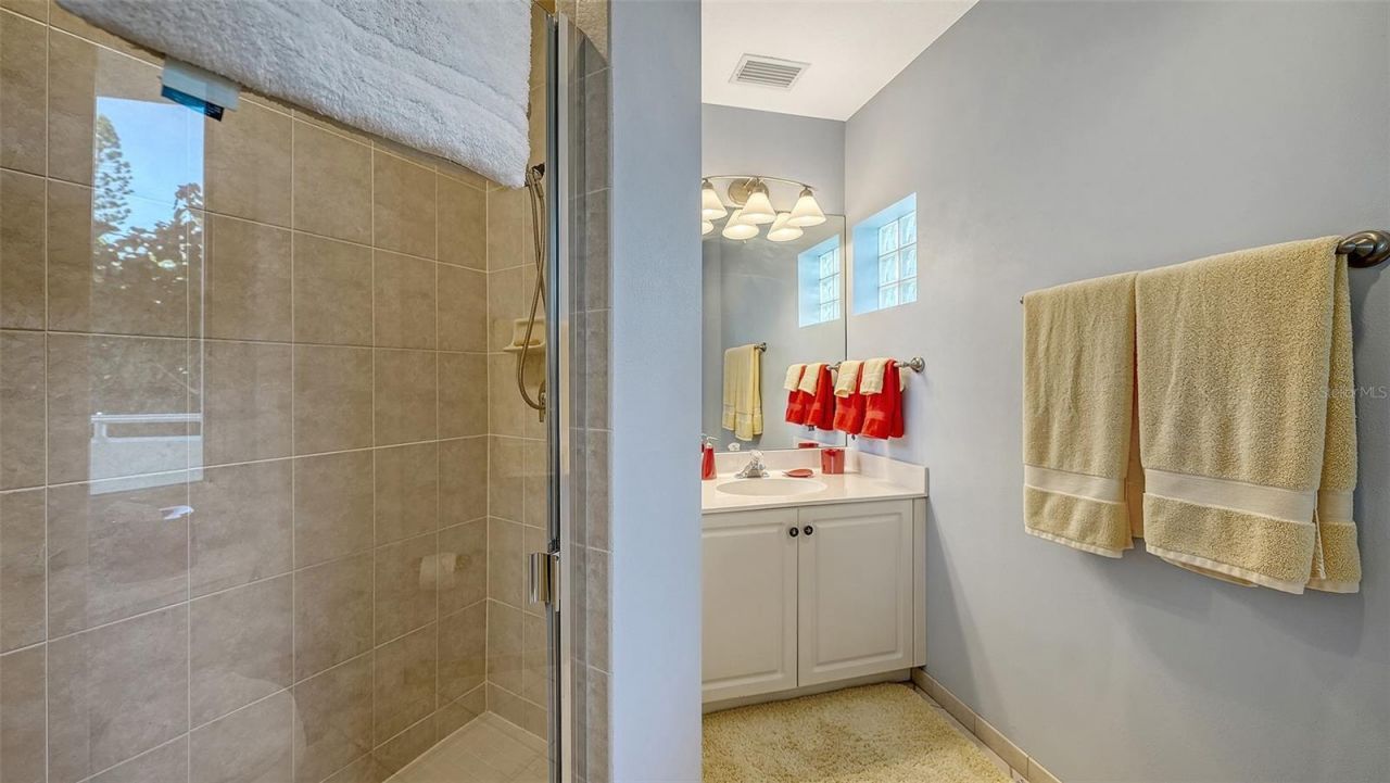 4561 Gulf Of Mexico Drive, Unit 202, Longboat Key, FL 34228 Photo