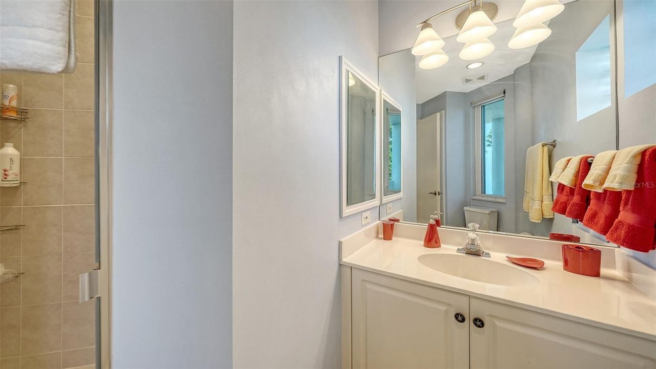4561 Gulf Of Mexico Drive, Unit 202, Longboat Key, FL 34228 Photo