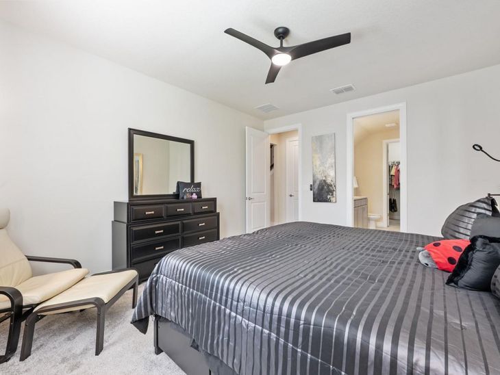 2713 Hilltop Loop, Apopka, FL 32712