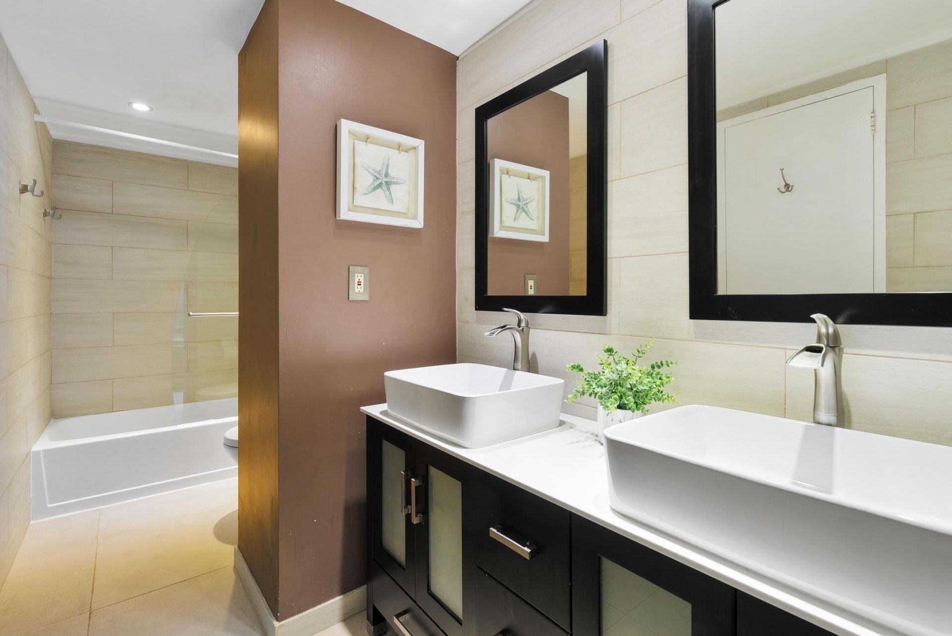 4001 S Ocean Drive, Unit 8E, Hollywood, FL 33019 Photo