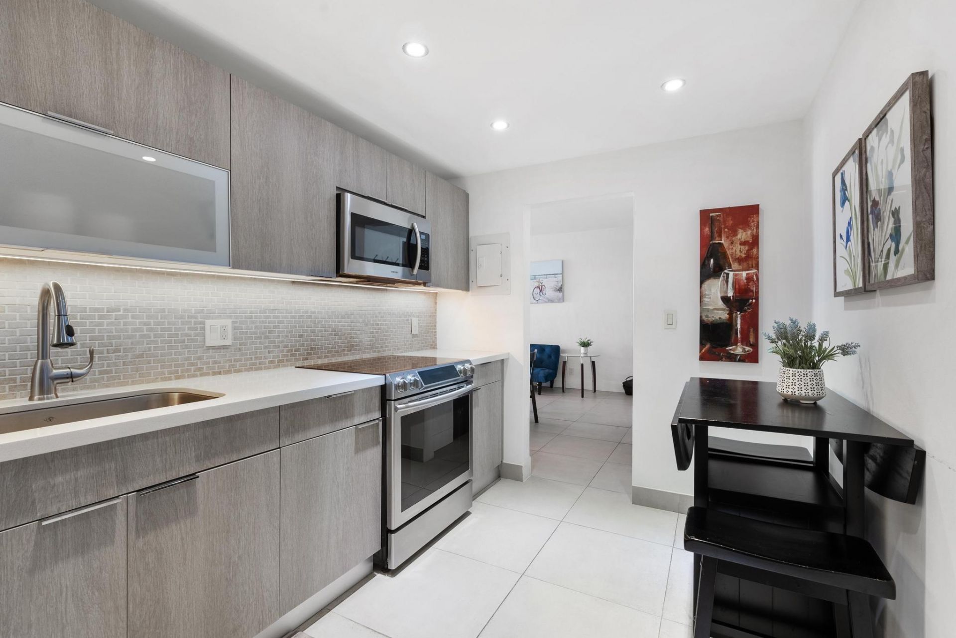 4001 S Ocean Drive, Unit 8E, Hollywood, FL 33019 Photo