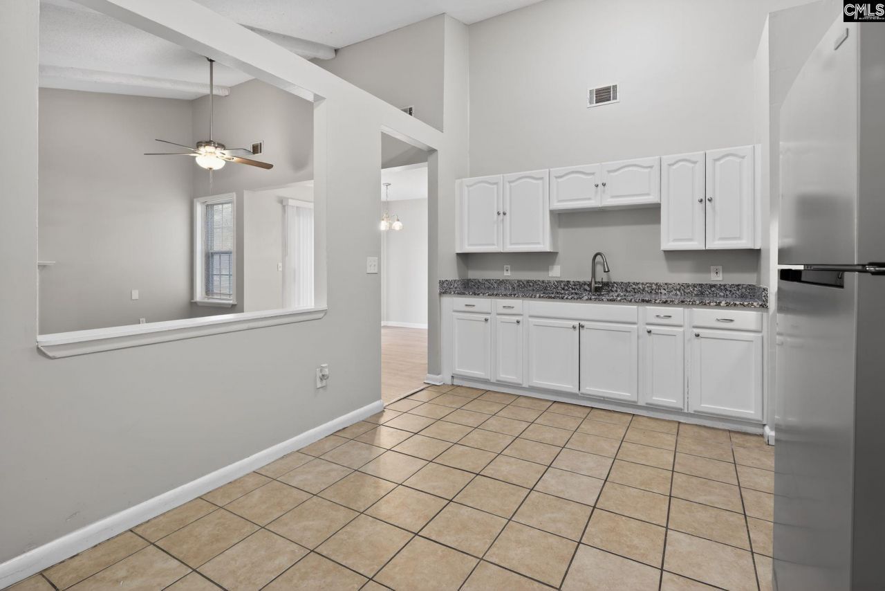 112 Raintree Lane Photo 12