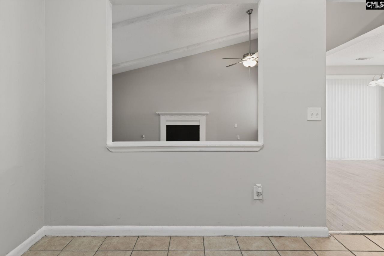 112 Raintree Lane Photo 14