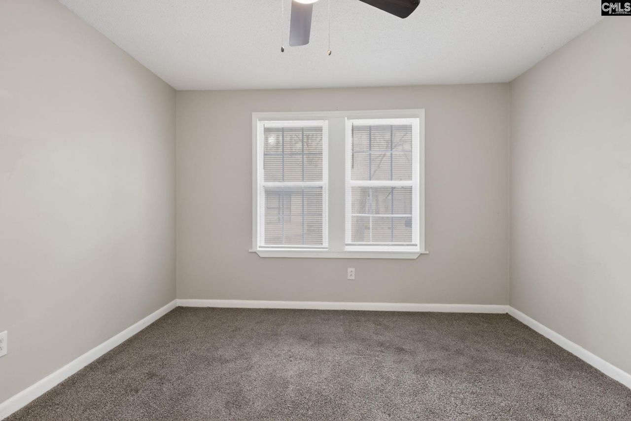 112 Raintree Lane Photo 30