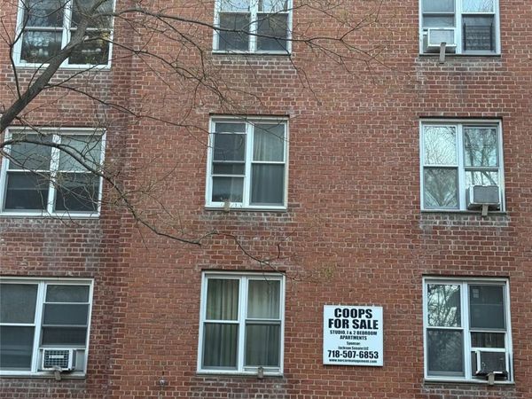 33-25 81th Street, Unit 6E, Elmhurst, NY 11372