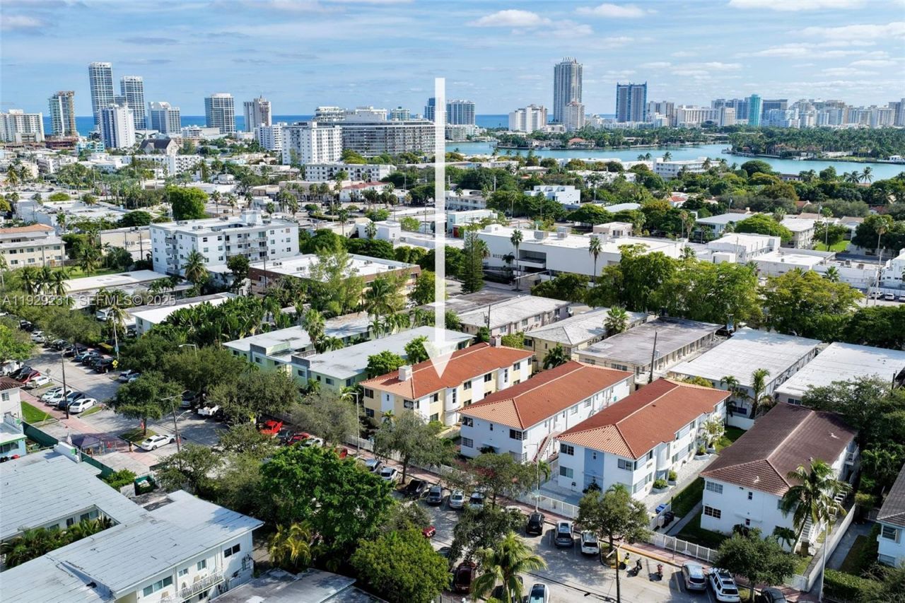 1220 Marseille Dr, Unit 5, Miami Beach, FL 33141 Photo