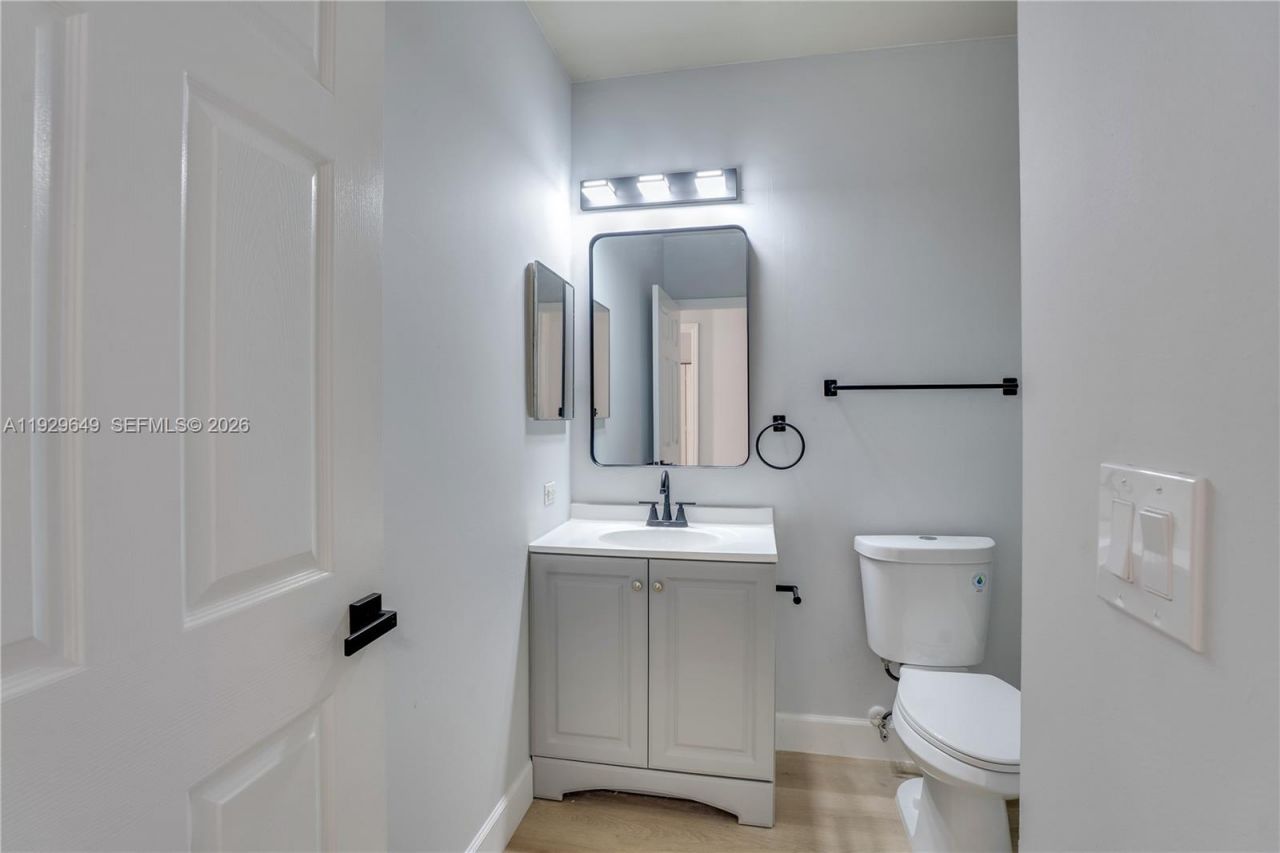 10288 Fox Trail Rd S, Unit 302, Royal Palm Beach, FL 33411 Photo