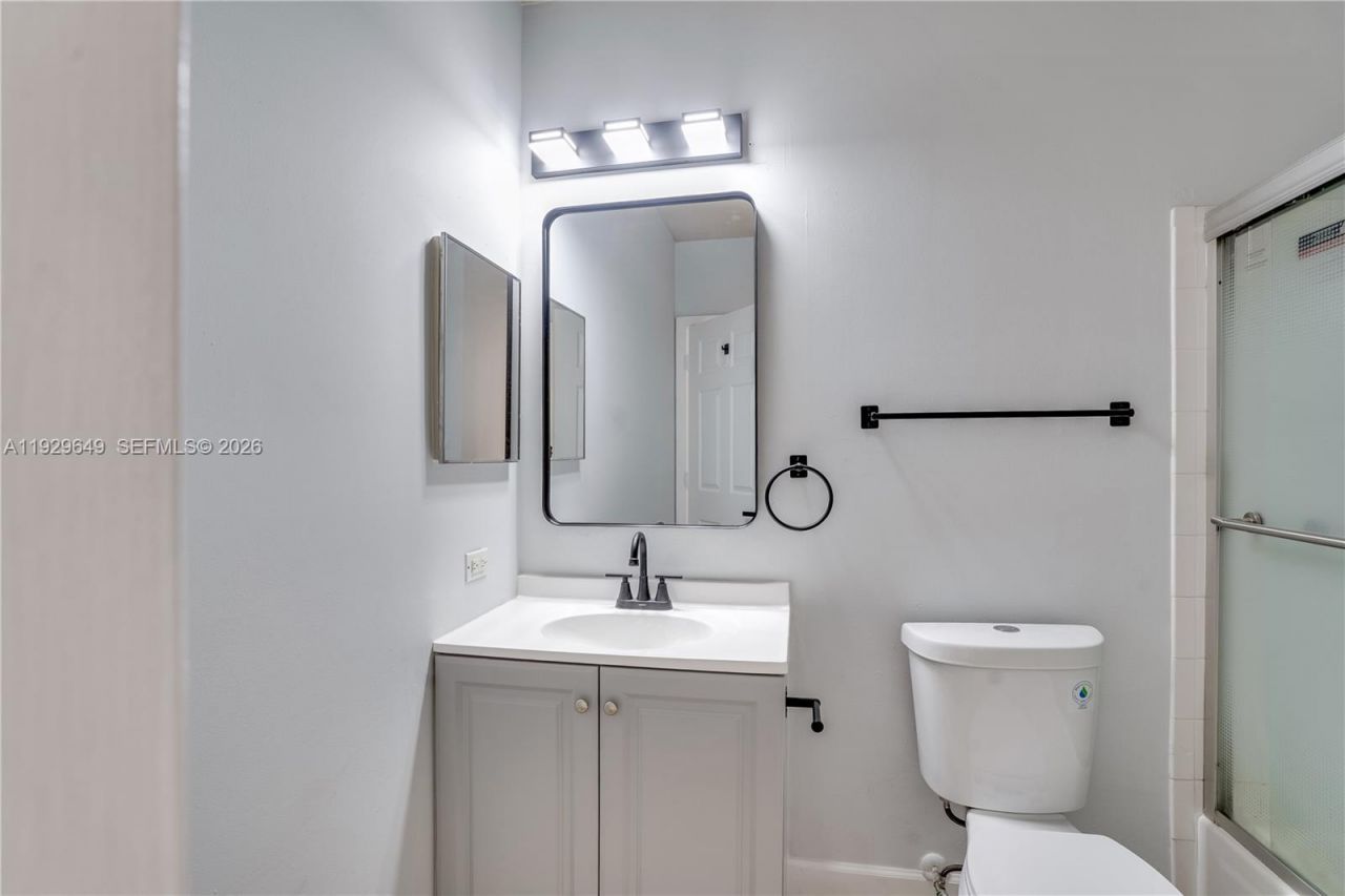 10288 Fox Trail Rd S, Unit 302, Royal Palm Beach, FL 33411 Photo